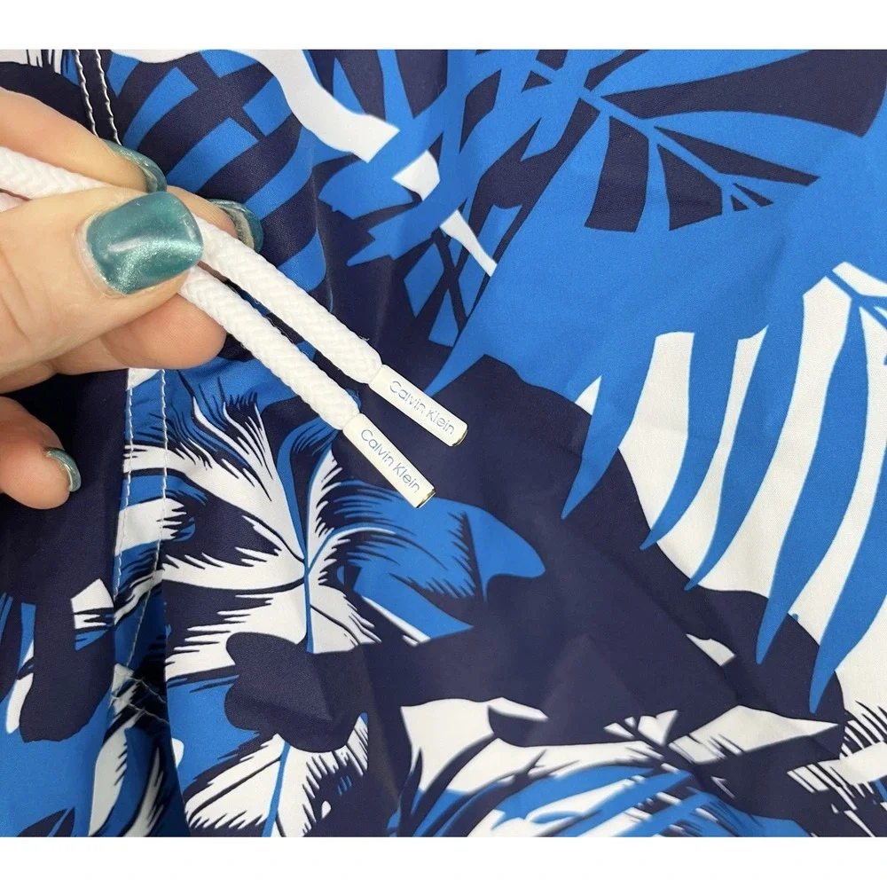 Calvin Klein Men's Swim Trunks Blue Tropical Small